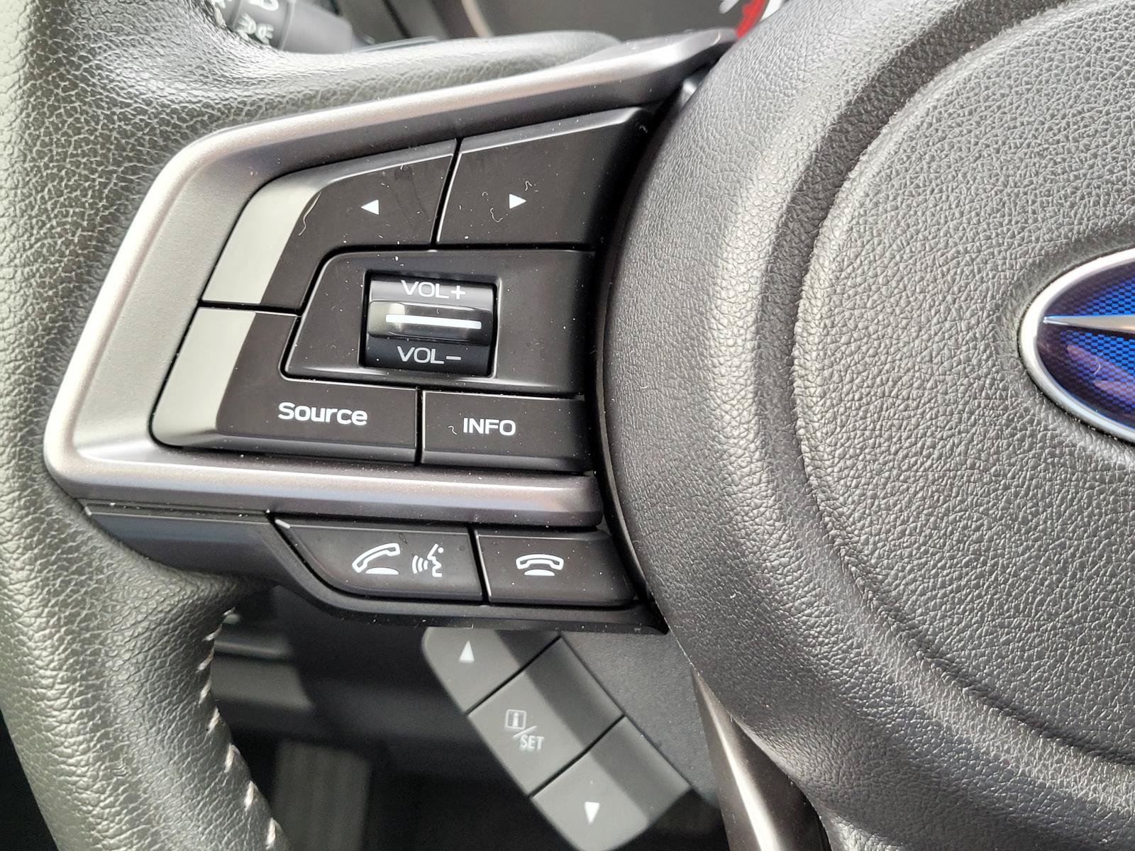 Used 2024 Subaru Forester Limited AWD/4WD image 9
