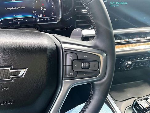 Used 2023 Chevrolet Silverado 1500 RST AWD/4WD image 24