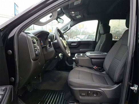 Certified 2022 Chevrolet Silverado 1500 Custom image 15