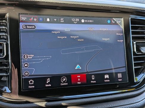 Used 2022 Dodge Durango GT image 16