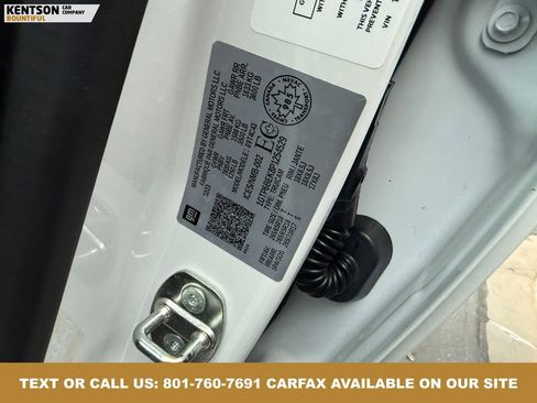 Used 2023 GMC Canyon Elevation image 36