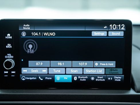 Used 2025 Honda Pilot Elite image 24