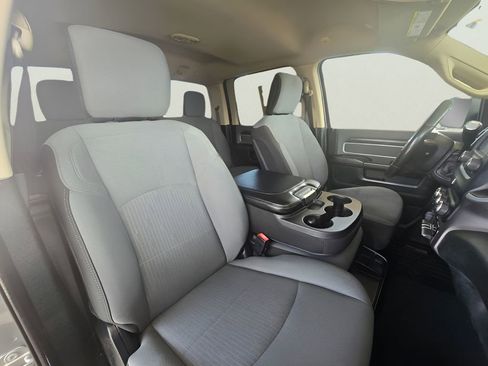 Used 2020 RAM 2500 Big Horn AWD/4WD image 35