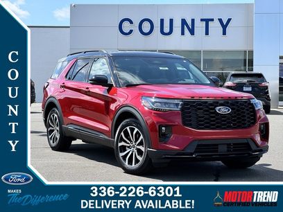 New 2025 Ford Explorer ST-Line w/ Premium Package