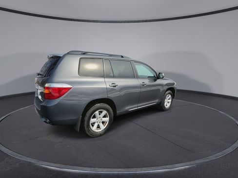 Used 2010 Toyota Highlander SE image 8
