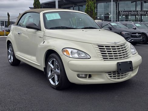 Used 2005 Chrysler PT Cruiser GT FWD image 15