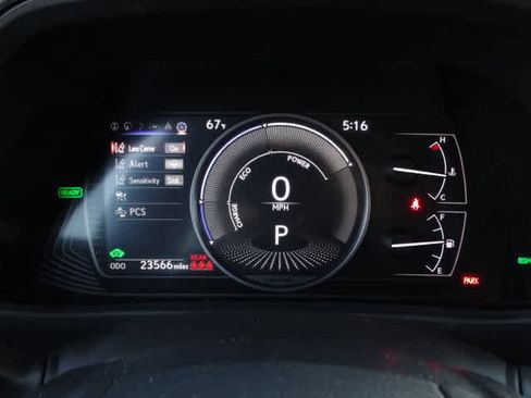 Used 2024 Lexus UX 250h F Sport image 24