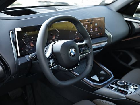 New 2026 BMW X3 xDrive30 w/ Premium Package image 16