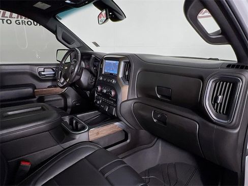 Used 2021 Chevrolet Silverado 1500 High Country image 41