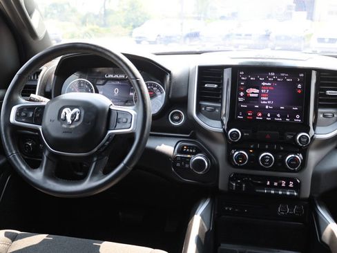 Used 2019 RAM 1500 Big Horn AWD/4WD image 23