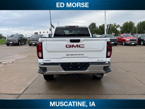 Used 2024 GMC Sierra 2500 SLE w/ SLE Convenience Package AWD/4WD image 4