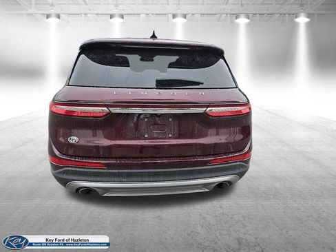 Used 2021 Lincoln Corsair AWD w/ Premium Package image 9