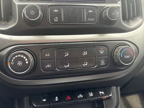 Used 2021 Chevrolet Colorado LT w/ Safety Package image 22