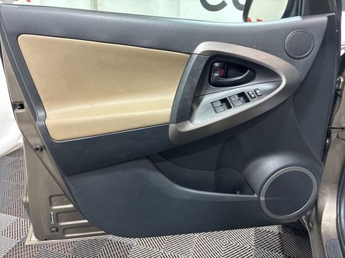 Used 2012 Toyota RAV4 Limited w/ Premium Plus Value Pkg AWD/4WD image 22