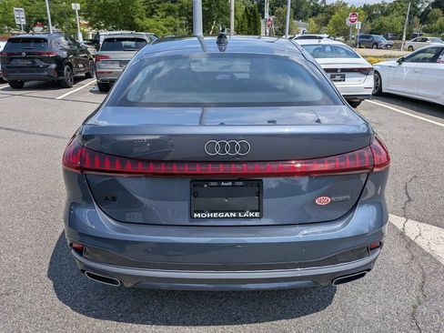Used 2025 Audi A5 2.0T Premium w/ Convenience Package AWD/4WD image 4