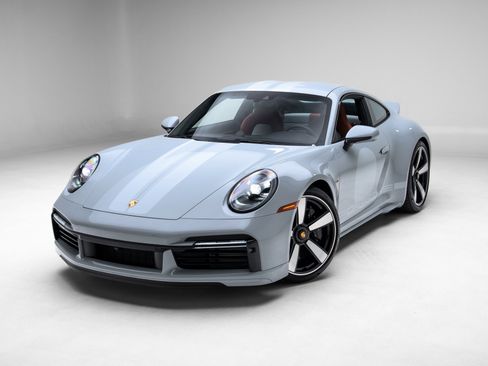 Used 2023 Porsche 911 Sport Classic image 22