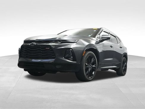 Used 2019 Chevrolet Blazer RS w/ Sun and Wheels Package FWD image 9