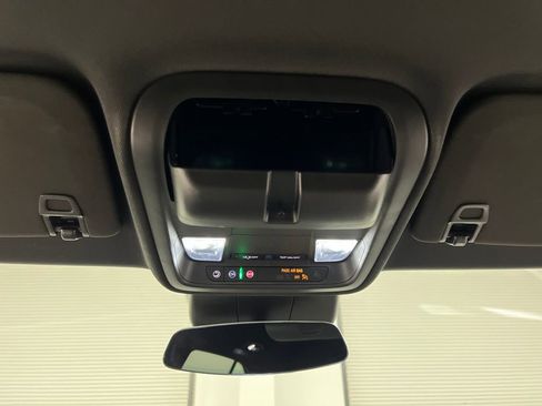 Used 2024 Cadillac XT4 Premium Luxury image 58