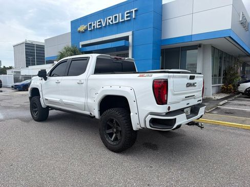 Used 2025 GMC Sierra 1500 AT4 w/ AT4 Premium Package AWD/4WD image 6