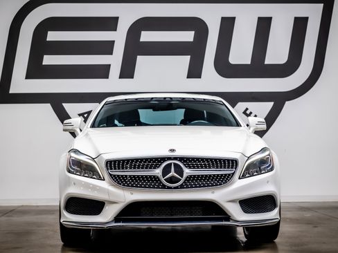 Used 2018 Mercedes-Benz CLS 550 image 3