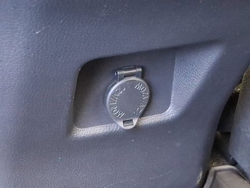 Certified 2025 Toyota RAV4 LE AWD/4WD image 11