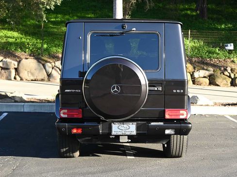 Used 2017 Mercedes-Benz G 63 AMG 4MATIC image 3