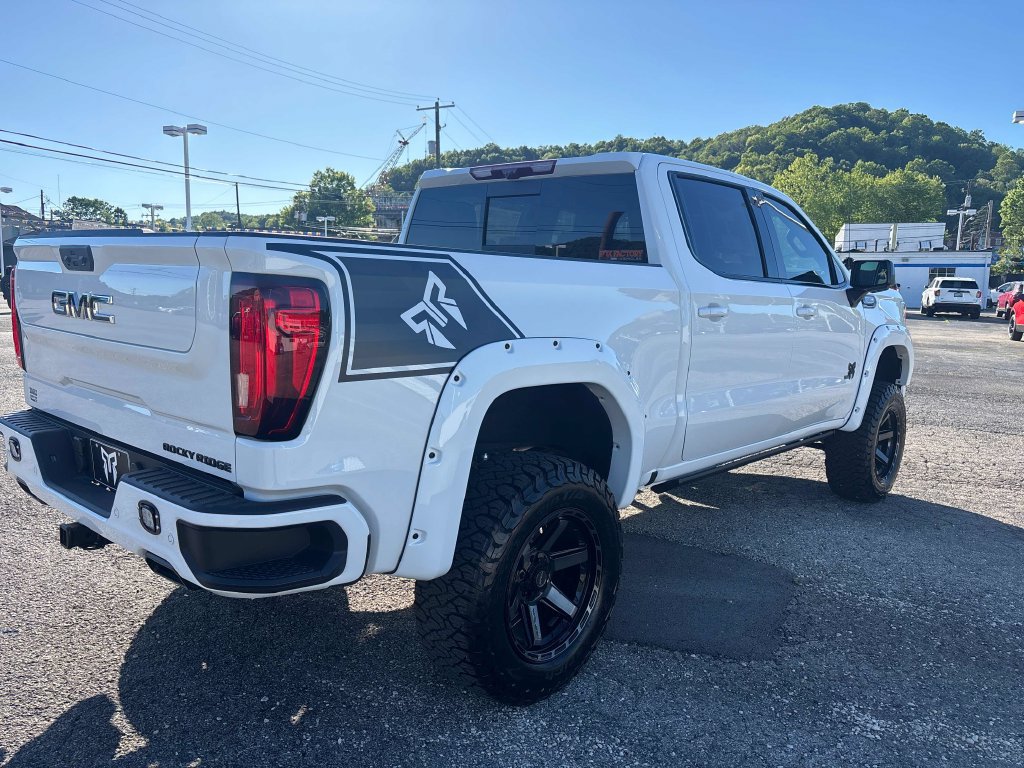 New 2026 GMC Sierra 1500 AT4 w/ AT4 Premium Package AWD/4WD image 5