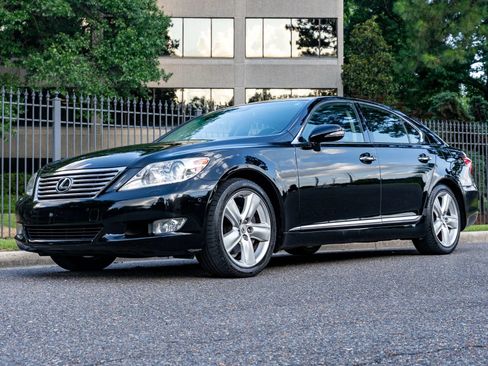 Used 2012 Lexus LS 460 w/ Comfort Pkg RWD image 1