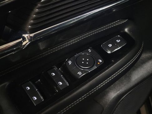 Used 2021 Lincoln Corsair w/ Equipment Group 101A image 27