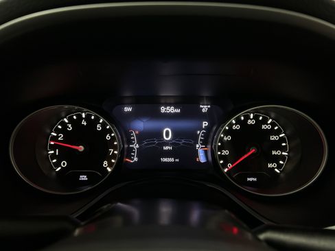 Used 2019 Jeep Compass Limited AWD/4WD image 18