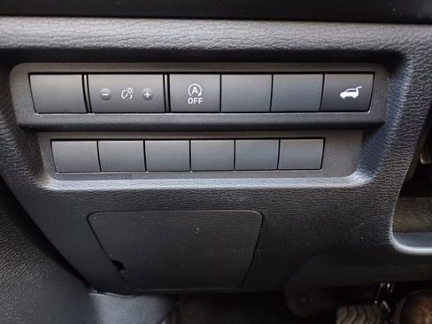 New 2026 Mitsubishi Outlander SE image 19