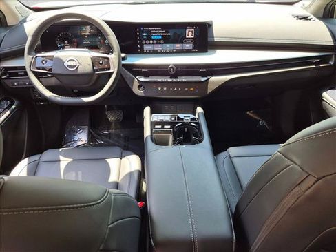 Certified 2025 Nissan Murano SL w/ Cargo Package AWD/4WD image 19