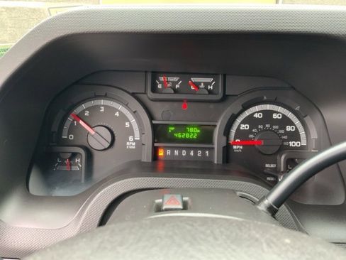 Used 2019 Ford E-450 and Econoline 450 Super Duty w/ Exterior Upgrade Package image 16