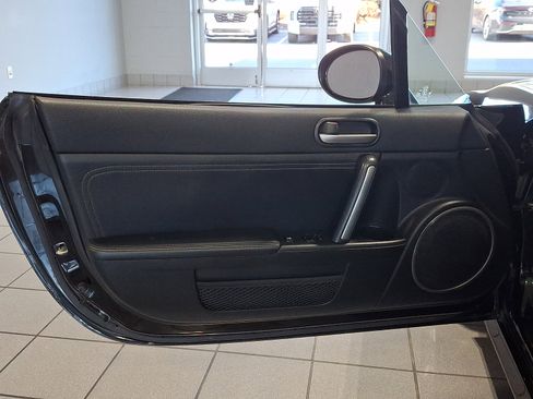 Used 2012 MAZDA MX-5 Miata Grand Touring image 11