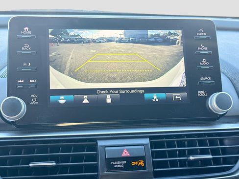 Used 2022 Honda Accord EX-L image 32