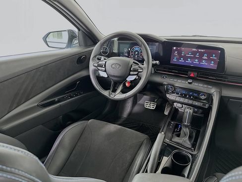 Used 2025 Hyundai Elantra N FWD image 19
