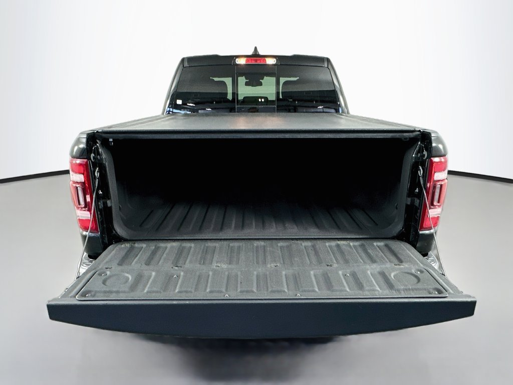 Used 2019 RAM 1500 Laramie AWD/4WD image 29