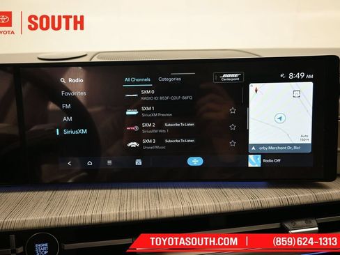Used 2025 Hyundai Santa Fe Calligraphy AWD/4WD image 18