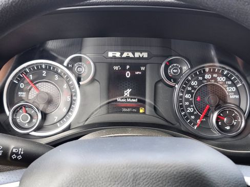 Used 2025 RAM 1500 Tradesman w/ Night Edition AWD/4WD image 29