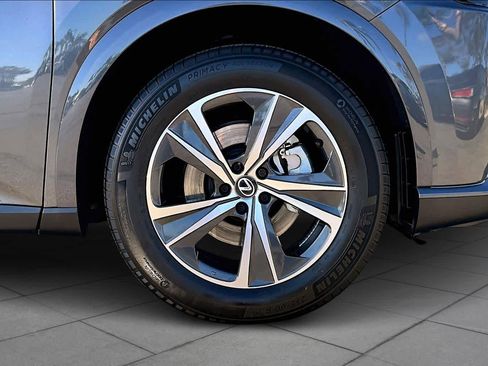 Used 2024 Lexus RX 350 Premium w/ Convenience Package image 10