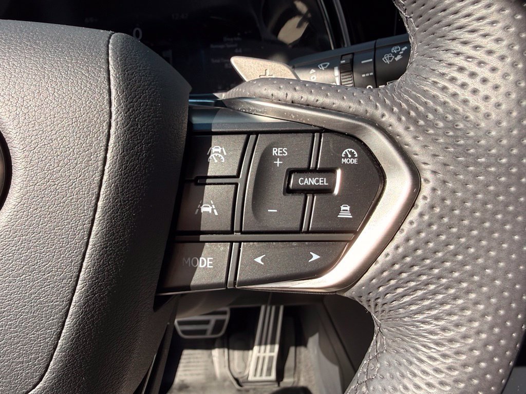 Used 2024 Lexus TX 500h AWD image 19