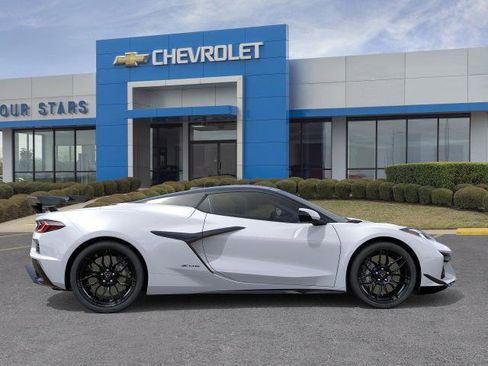 New 2026 Chevrolet Corvette Z06 w/ Z07 Performance Package RWD image 25