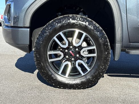 Used 2021 GMC Sierra 1500 AT4 image 13