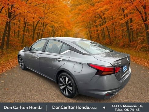 Used 2022 Nissan Altima 2.5 SV image 8