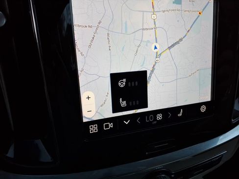 Certified 2024 Volvo S60 B5 Ultimate image 24