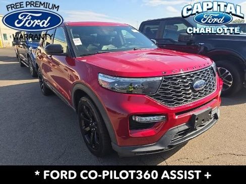 Used 2022 Ford Explorer ST w/ ST Street Pack AWD/4WD image 4