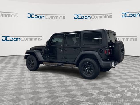 Used 2024 Jeep Wrangler Unlimited Sport AWD/4WD image 6