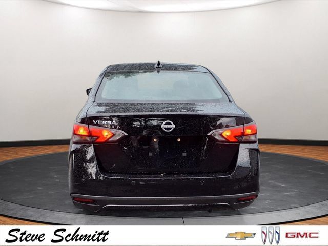 Used 2025 Nissan Versa SV FWD image 21