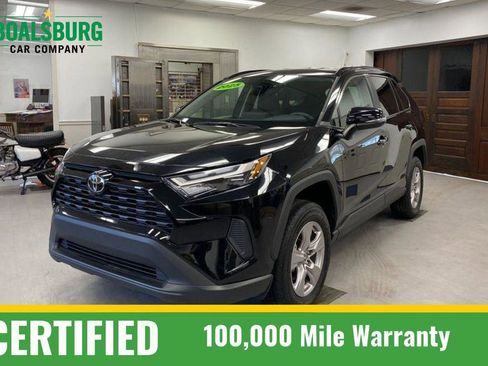 Used 2025 Toyota RAV4 XLE image 1