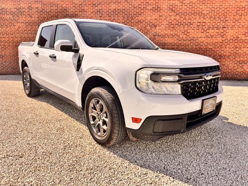 Certified 2023 Ford Maverick XLT w/ XLT Luxury Package image 1